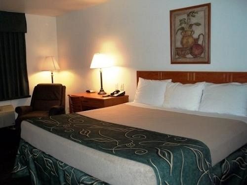 Hotel Oak Tree Inn Morrill Nebraska  | Morrill | Nebraska | United States 3