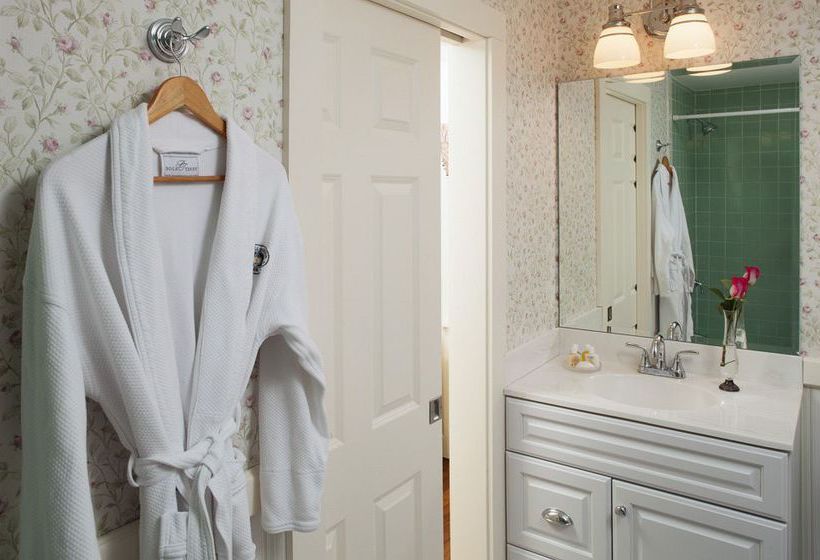 Hotel Old Harbor Inn  | Chatham | Massachusetts | United States 17