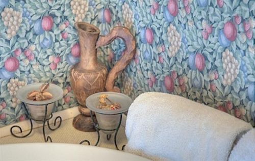 Hotel Oliver Inn Bed & Breakfast  | South Bend | Indiana | United States 6