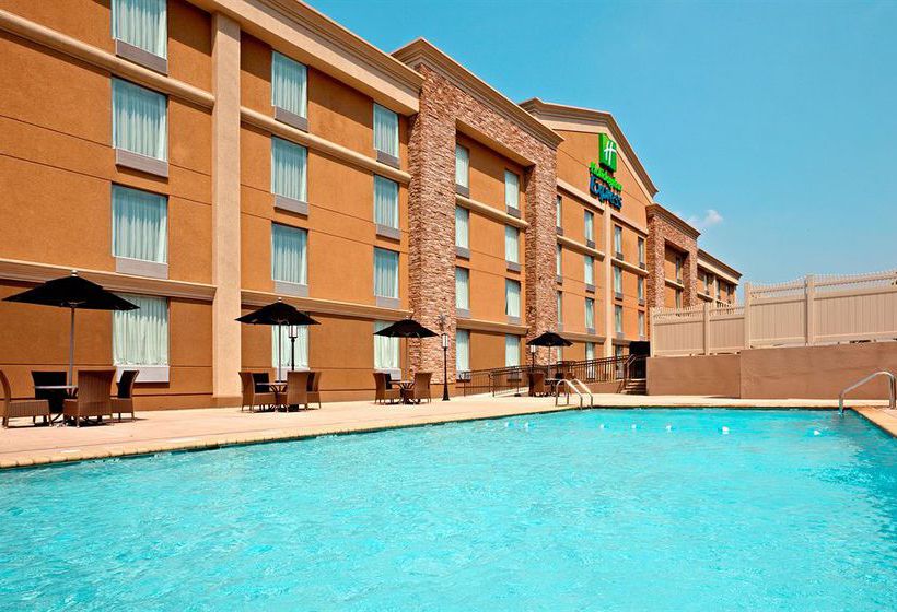 Hotel Holiday Inn Express North Bergen Lincoln Tunnel  | North Bergen | New Jersey | United States