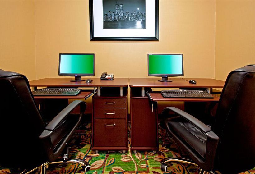 Hotel Holiday Inn Express North Bergen Lincoln Tunnel  | North Bergen | New Jersey | United States 19