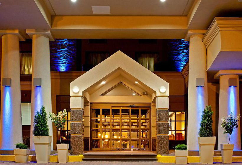 Hotel Holiday Inn Express North Bergen Lincoln Tunnel  | North Bergen | New Jersey | United States 8