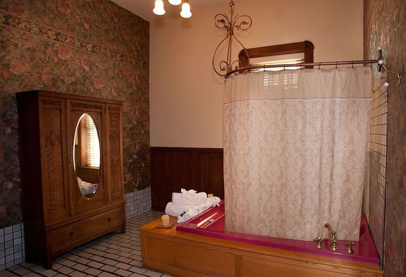 Palace Hotel & Bath House  | Eureka Springs | Arkansas | United States 6