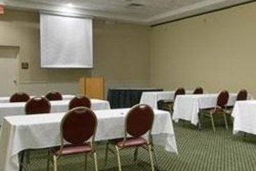 Hotel Howard Johnson Inn & Conference Center Wausau  | Wausau | Wisconsin | United States 2
