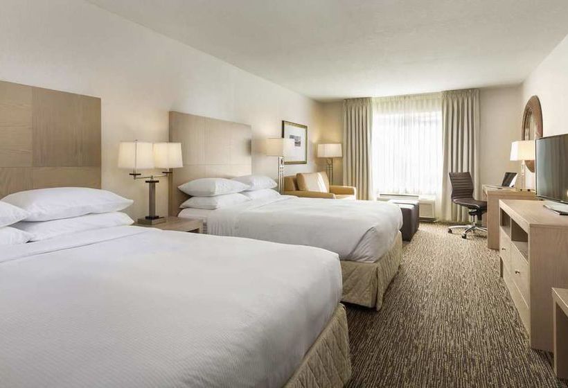 DoubleTree by Hilton Hotel Portland Tigard  | Tigard | Oregon | United States 11