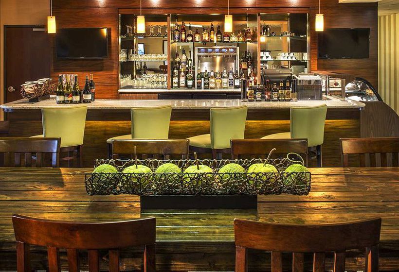 DoubleTree by Hilton Hotel Portland Tigard  | Tigard | Oregon | United States 2