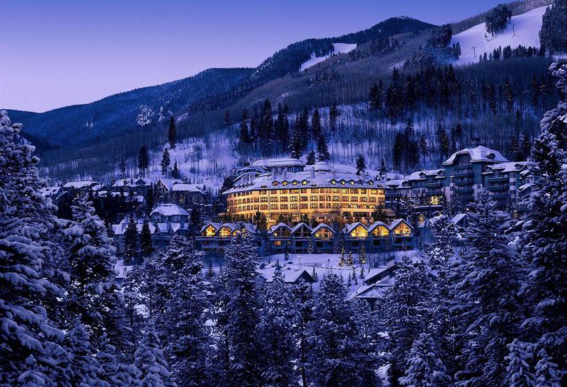 Hotel The Pines Lodge 