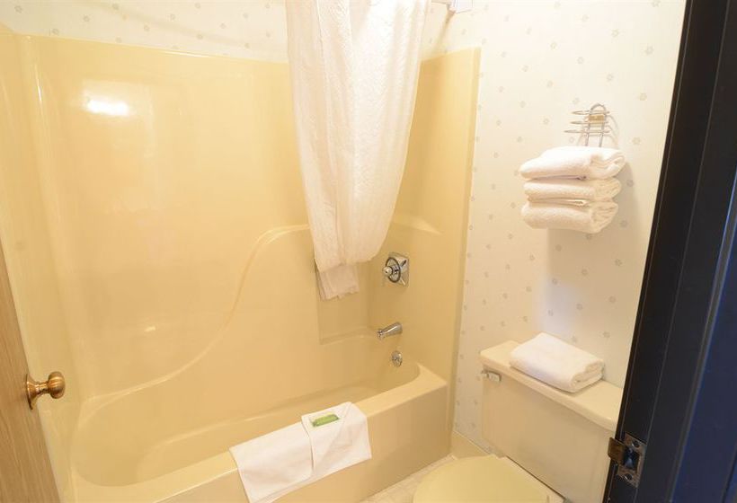 Polynesian Resort Hotel & Suites  | Wisconsin Dells | Wisconsin | United States 2