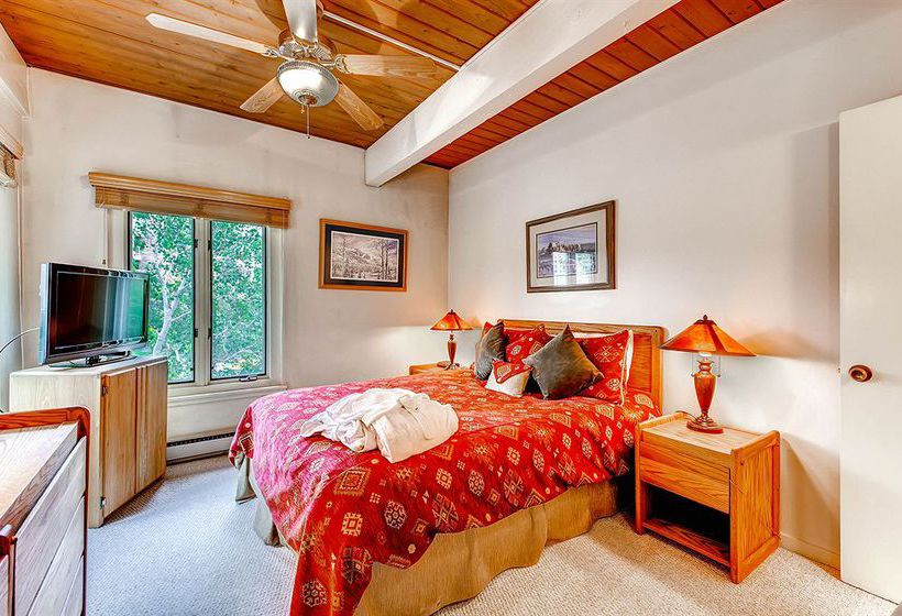 Hotel Ptarmigan House Condominiums  | Steamboat Springs | Colorado | United States 19