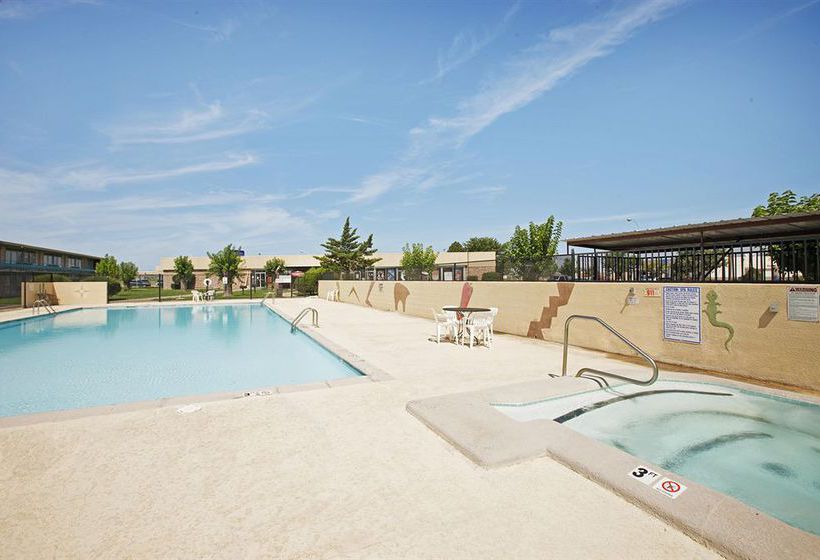 Hotel Econo Lodge Carlsbad  | Carlsbad | New Mexico | United States 9