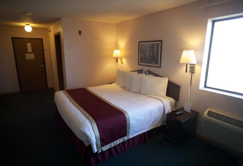 Hotel New Victorian Inn York  | York | Nebraska | United States 15