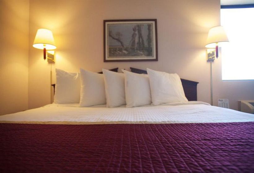 Hotel New Victorian Inn York  | York | Nebraska | United States 17