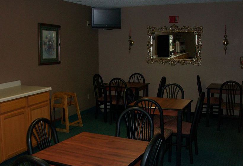 Hotel New Victorian Inn York  | York | Nebraska | United States 3