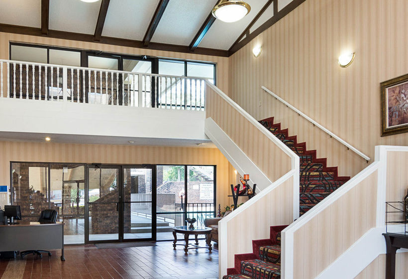 Hotel Quality Inn Magnolia  | Magnolia | Arkansas | United States 8