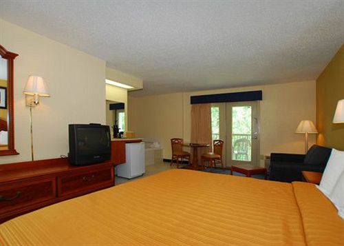 Hotel Quality Inn   | Cherokee | North Carolina | United States 9