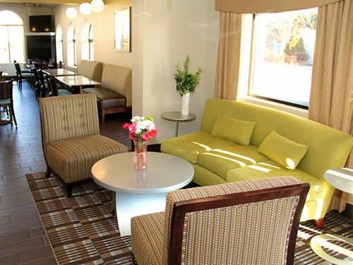 Hotel La Quinta Inn Sandusky - Cedar Point  | Sandusky | Ohio | United States 3