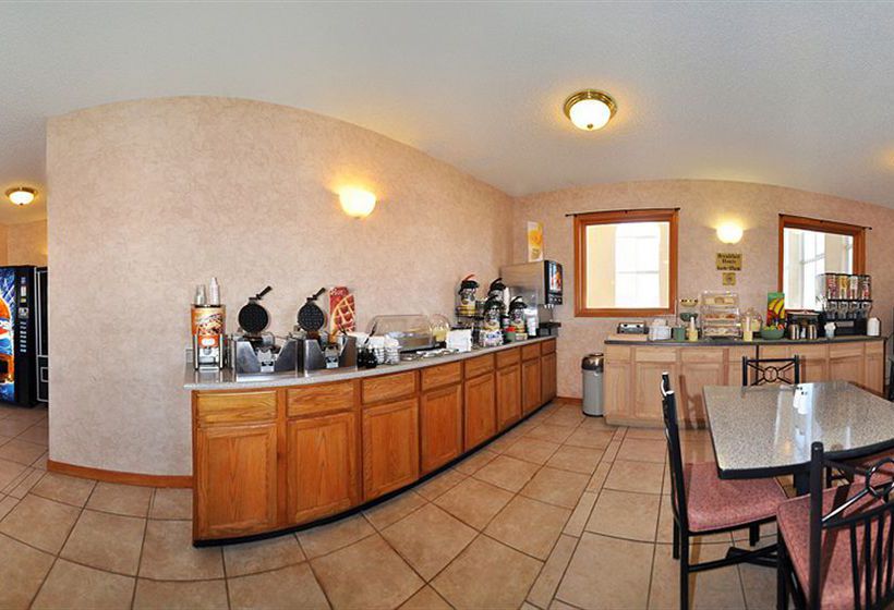 Hotel Quality Inn & Suites Pueblo  | Pueblo | Colorado | United States 1