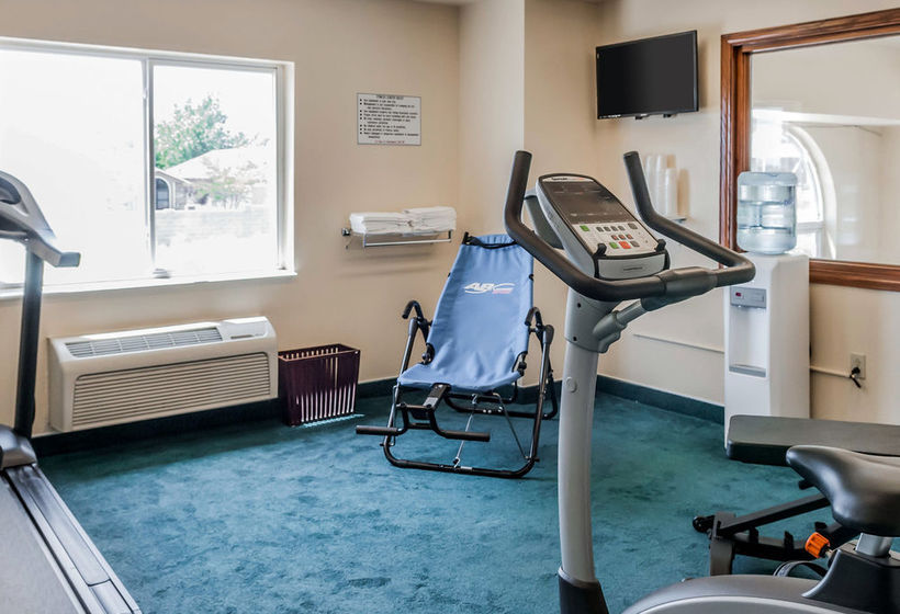 Hotel Quality Inn & Suites Pueblo  | Pueblo | Colorado | United States 11