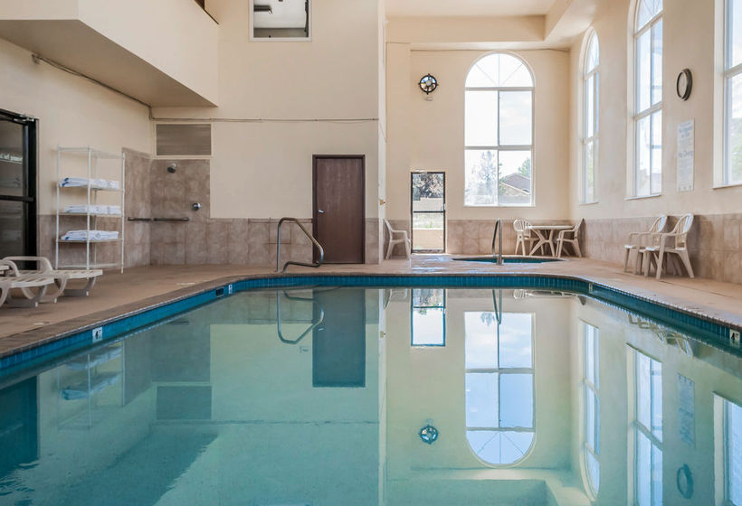 Hotel Quality Inn & Suites Pueblo  | Pueblo | Colorado | United States 18