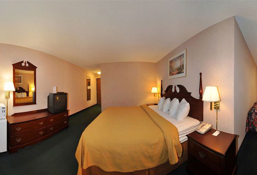 Hotel Quality Inn & Suites Pueblo  | Pueblo | Colorado | United States 3