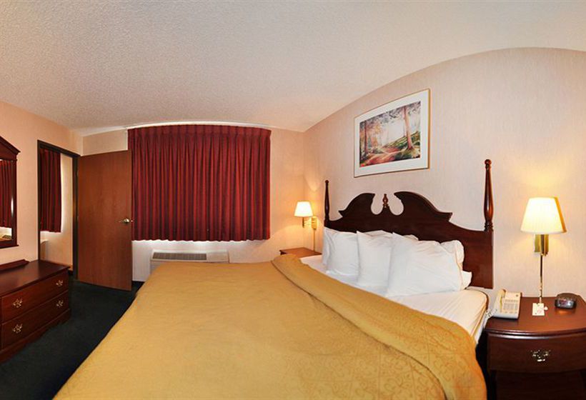 Hotel Quality Inn & Suites Pueblo  | Pueblo | Colorado | United States 6