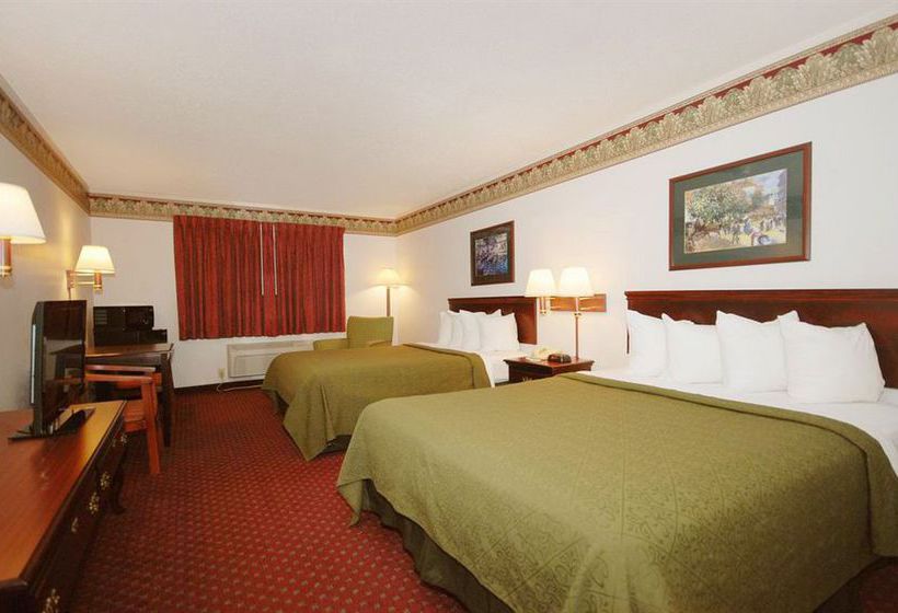 Hotel Quality Inn & Suites  | South Bend | Indiana | United States 5