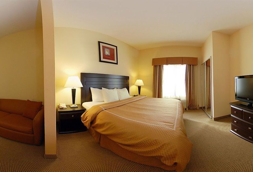 Hotel Quality Inn & Suites  | South Bend | Indiana | United States 8