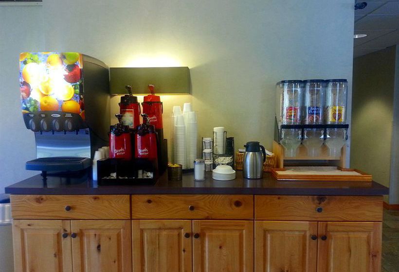 Hotel Quality Inn Pine Lodge  | Whitefish | Montana | United States 16