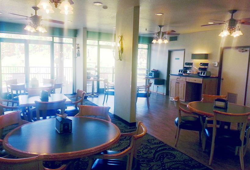 Hotel Quality Inn Pine Lodge  | Whitefish | Montana | United States 3