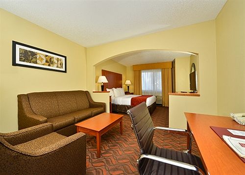 Hotel Comfort Suites Park Central  | Dallas | Texas | United States 13