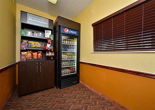 Hotel Comfort Suites Park Central  | Dallas | Texas | United States 17