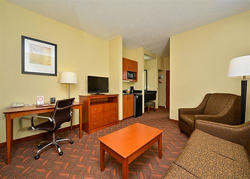 Hotel Comfort Suites Park Central  | Dallas | Texas | United States 8