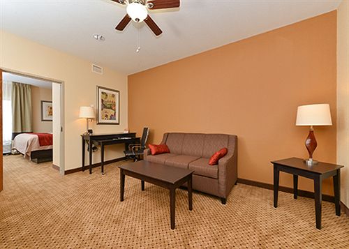 Hotel Comfort Suites Kenosha  | Kenosha | Wisconsin | United States 13