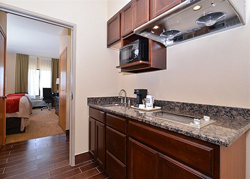 Hotel Comfort Suites Kenosha  | Kenosha | Wisconsin | United States 18