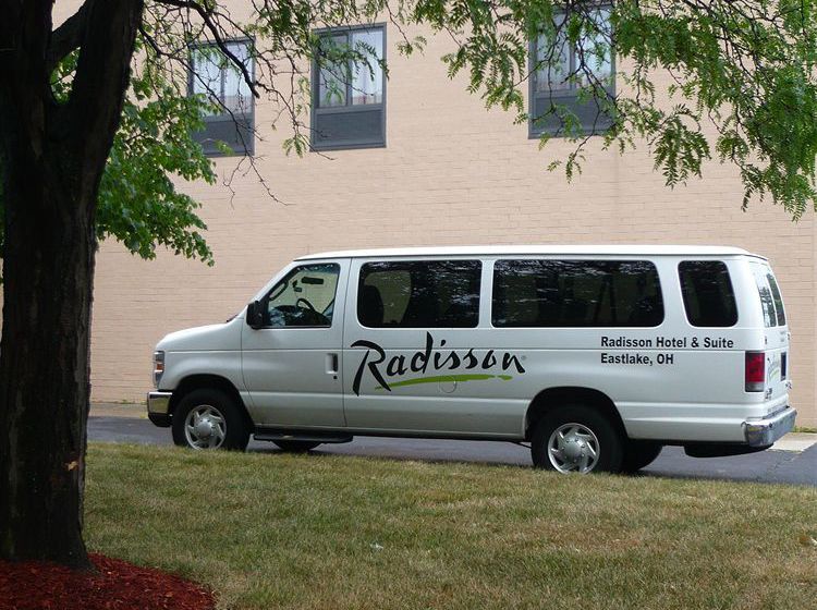 Radisson Hotel & Suites Cleveland Eastlake  | Eastlake | Ohio | United States 3