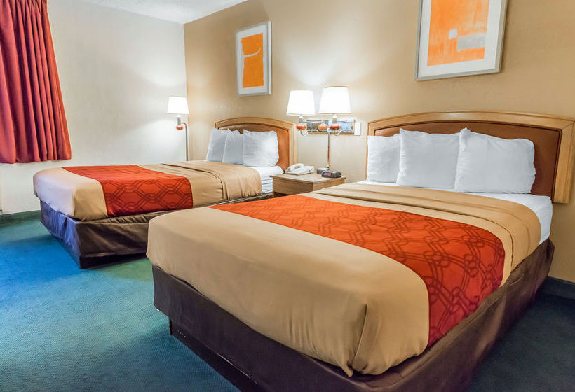 Hotel Econo Lodge New Stanton   | New Stanton | Pennsylvania | United States 12
