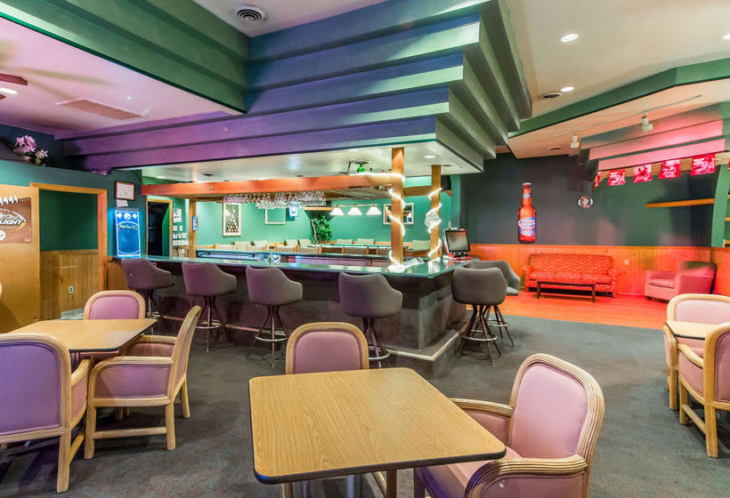 Hotel Econo Lodge New Stanton   | New Stanton | Pennsylvania | United States 2