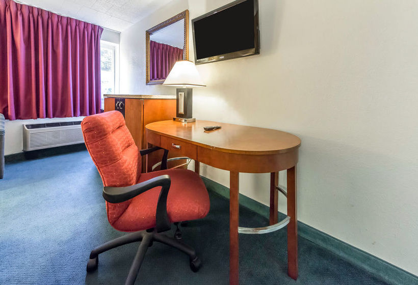 Hotel Econo Lodge New Stanton   | New Stanton | Pennsylvania | United States 20