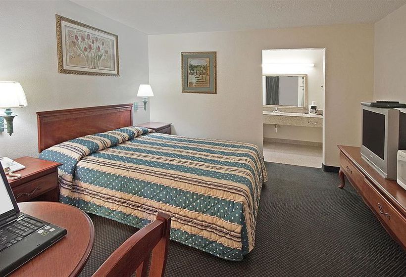 Hotel Americas Best Value Inn & Suites-Starkville  | Starkville | Mississippi | United States 2