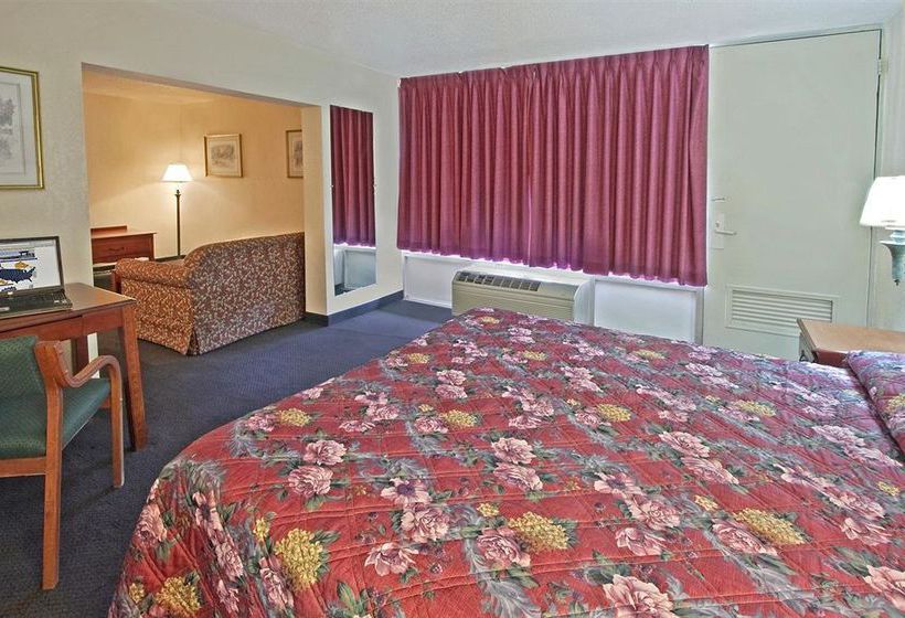 Hotel Americas Best Value Inn & Suites-Starkville  | Starkville | Mississippi | United States 5