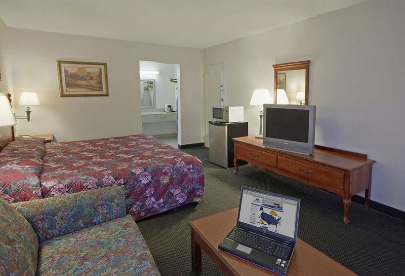 Hotel Americas Best Value Inn & Suites-Starkville  | Starkville | Mississippi | United States 6