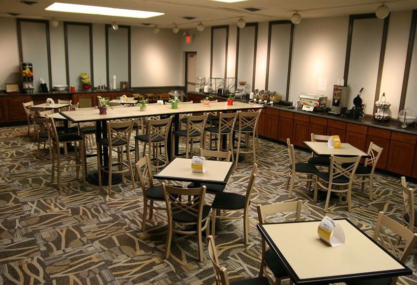 Hotel Ramada Inn  | Seekonk | Massachusetts | United States 11