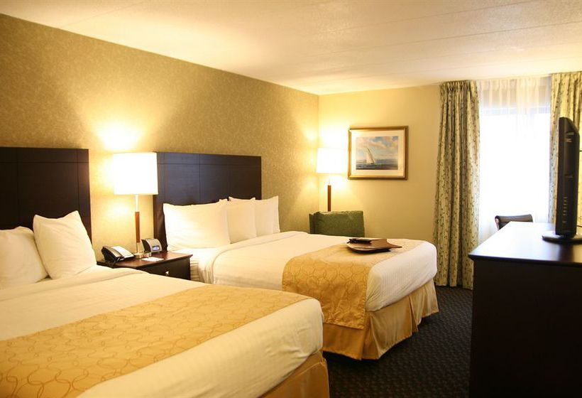 Hotel Ramada Inn  | Seekonk | Massachusetts | United States 13