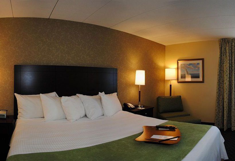 Hotel Ramada Inn  | Seekonk | Massachusetts | United States 18
