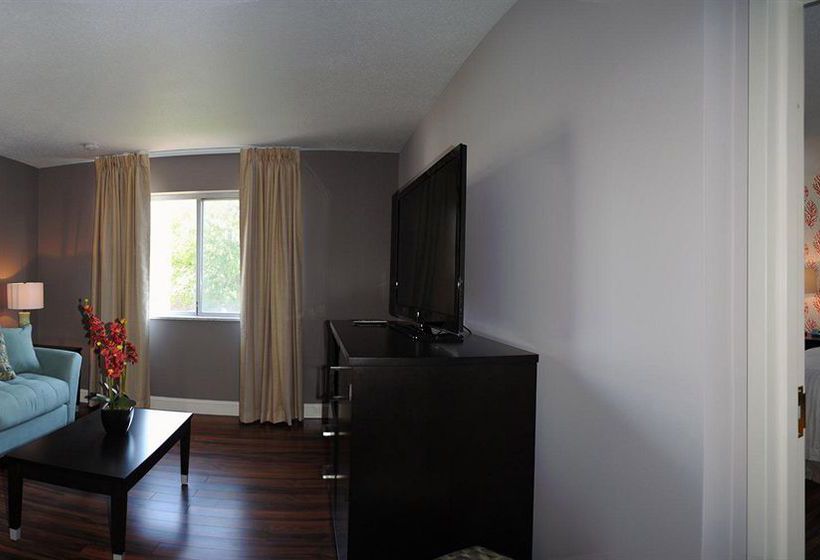 Hotel Ramada Inn  | Seekonk | Massachusetts | United States 19