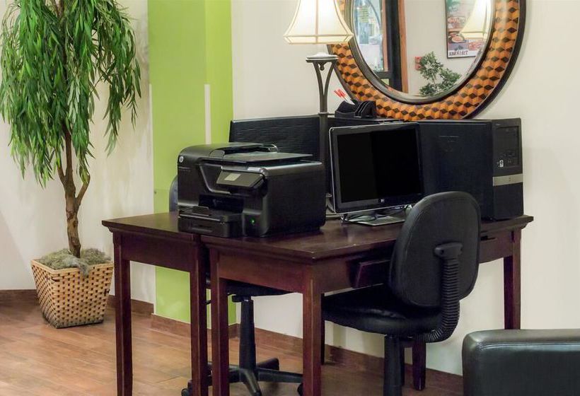 Ramada Sioux Falls Airport Hotel & Suites  | Sioux Falls | South Dakota | United States 5