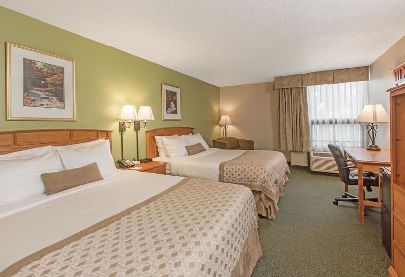 Ramada Sioux Falls Airport Hotel & Suites  | Sioux Falls | South Dakota | United States 8