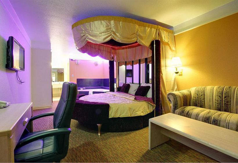 Hotel Americas Best Value Inn & Suites-McAllen Pharr  | Pharr | Texas | United States 13