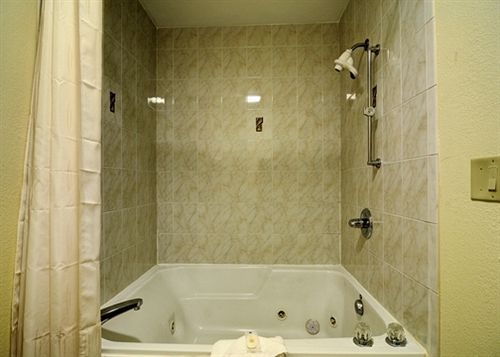 Hotel Ramada Limited  | Joliet | Illinois | United States 3