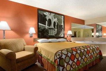 Hotel Super 8 Monroe  | Monroe | Louisiana | United States 5
